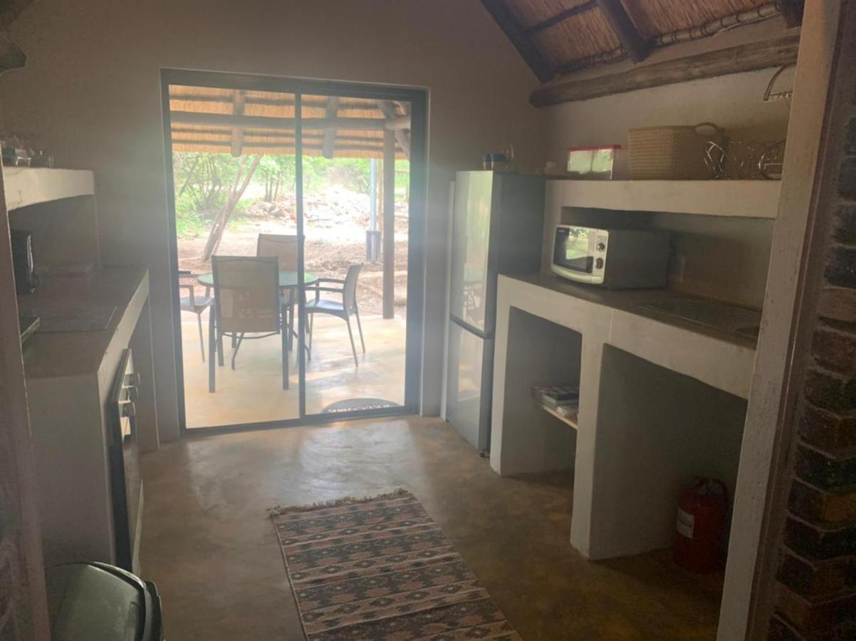 Athule Inn Marloth - Units Marloth Park Ngoại thất bức ảnh