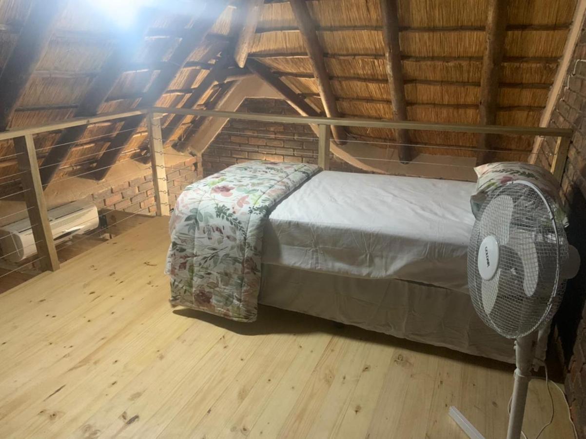 Athule Inn Marloth - Units Marloth Park Ngoại thất bức ảnh